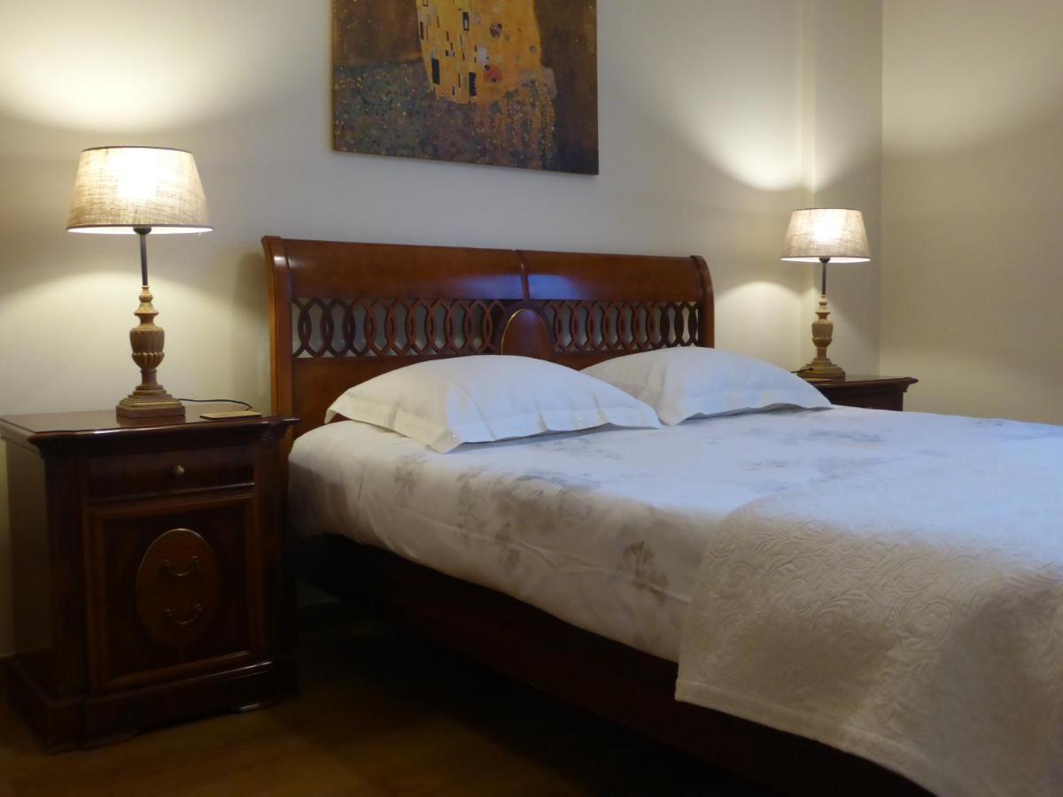 A View To The River Tejo - Sixtyfive Boutique Home Lisbon Luaran gambar