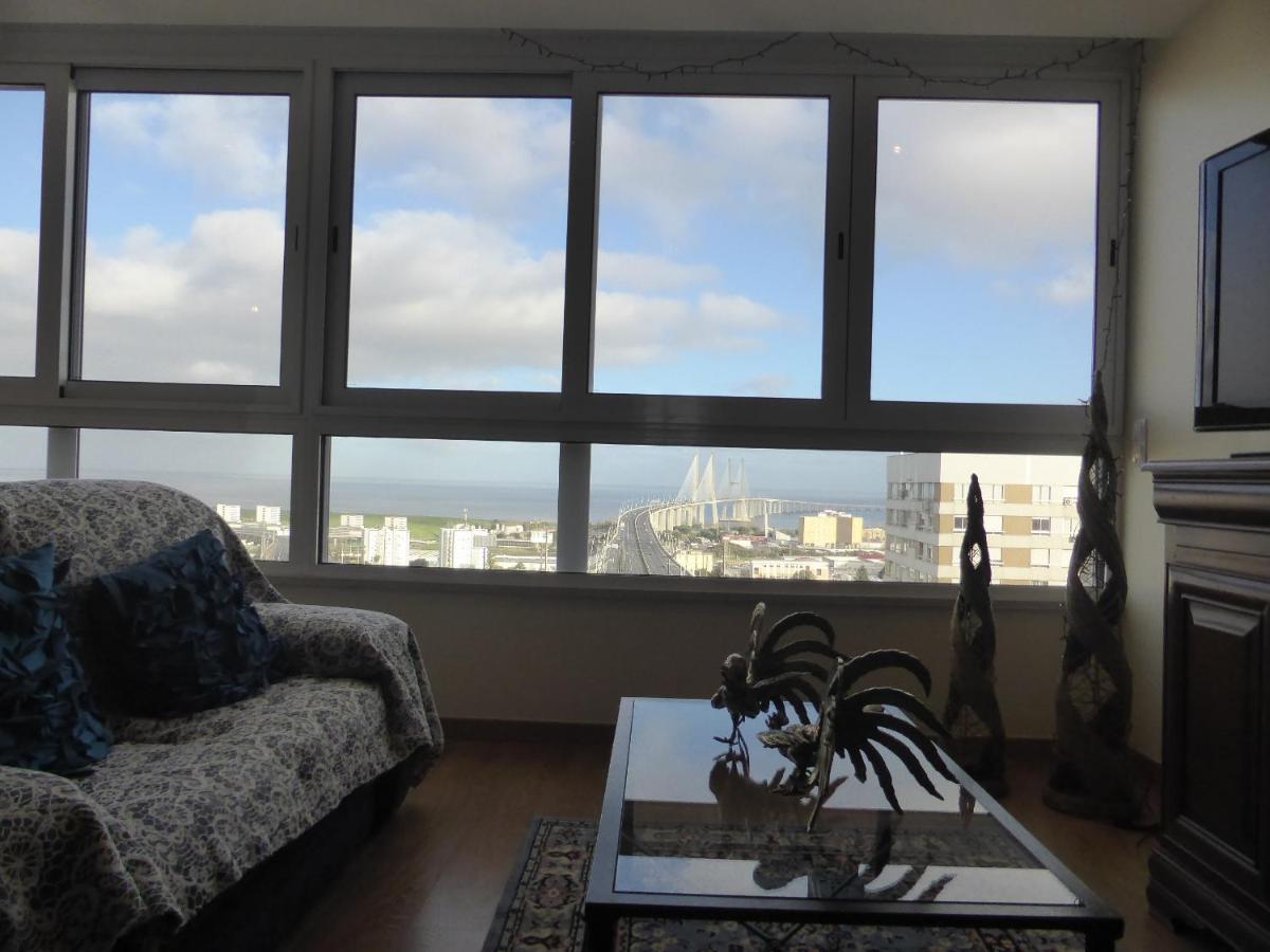 A View To The River Tejo - Sixtyfive Boutique Home Lisbon Luaran gambar