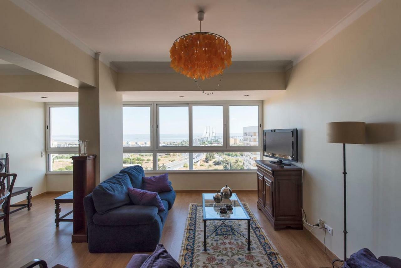 A View To The River Tejo - Sixtyfive Boutique Home Lisbon Luaran gambar