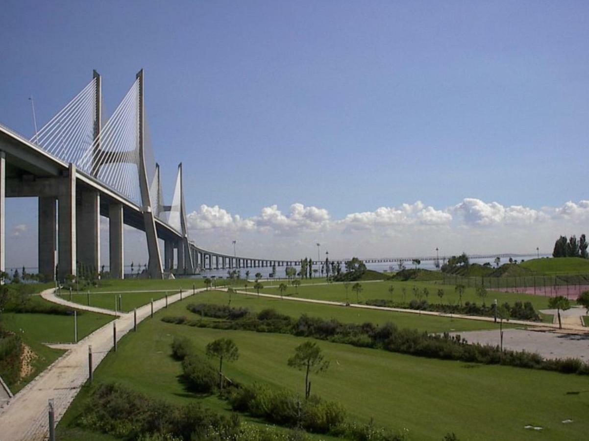 A View To The River Tejo - Sixtyfive Boutique Home Lisbon Luaran gambar